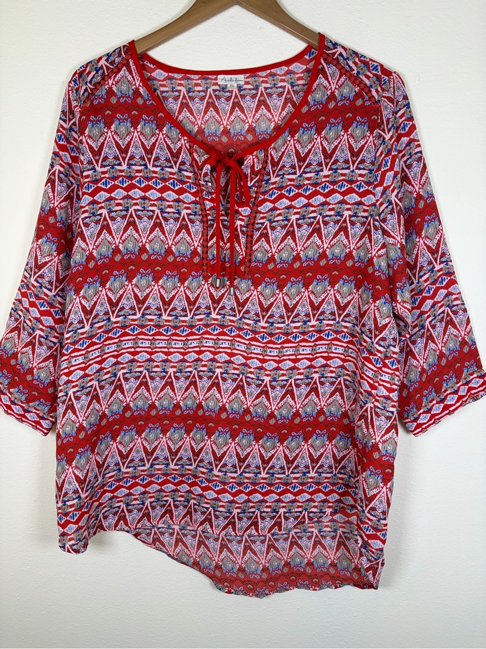 Antilia Femme XL Boho Geo Print Tunic Top Red Tie Neck 3/4 Sleeve